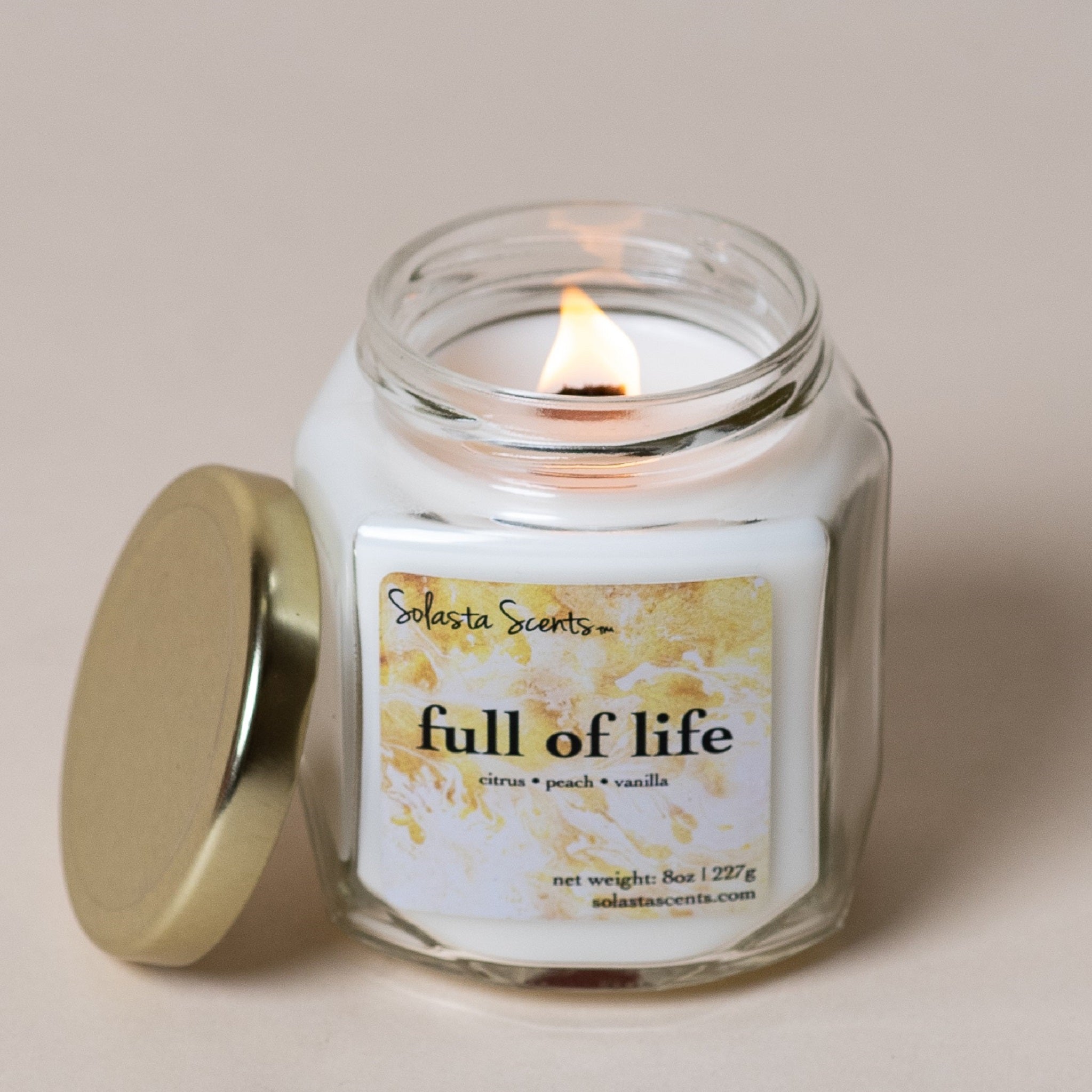 Full of Life - Luxury Coconut Wax | Wooden Wick Candle - Solasta Scents